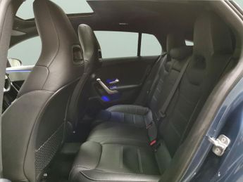 Mercedes-Benz CLA 1.3 CLA180 AMG Line Night Edition (Premium Plus) Shooting Brake 