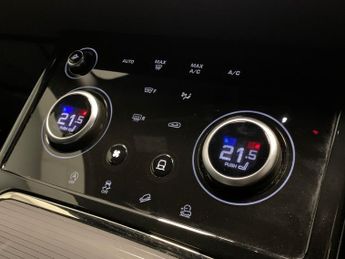 Land Rover Range Rover Evoque 2.0 D150 MHEV R-Dynamic S 4WD (150 ps) - HEATED LEATHER - WIFI