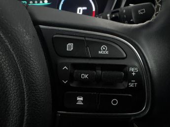 Kia Niro 64kWh 4+ (201 bhp) - KEYLESS ENTRY - LED - REVERSE CAM