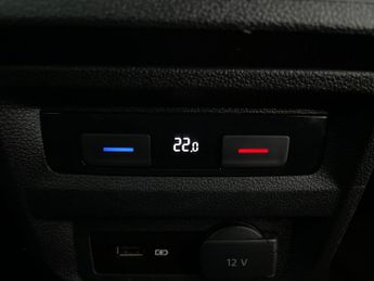 Volkswagen Tiguan 2.0 TDI Match DSG 4Motion (150 ps) - PARK ASSIST - REVERSE CAM -