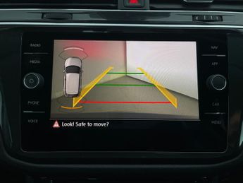 Volkswagen Tiguan 2.0 TDI Match DSG 4Motion (150 ps) - PARK ASSIST - REVERSE CAM -