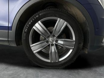 Volkswagen Tiguan 2.0 TDI Match DSG 4Motion (150 ps) - PARK ASSIST - REVERSE CAM -