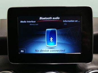 Mercedes-Benz GLA 1.6 GLA200 SE 7G-DCT (156 ps) - COMFORT PACK - BLUETOOTH - KEYLE