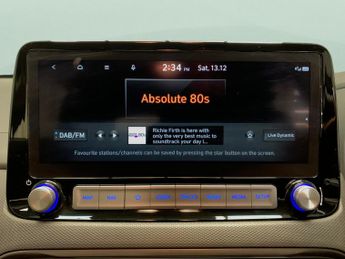 Hyundai Kona 39kWh SE Connect (10.5kW Charger) (136 ps) - LANE DEPARTURE  - B