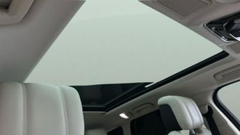 Land Rover Range Rover Sport 2.0 P400e 13.1kWh HSE Silver Plug-in 4WD (404 ps) - BLUETOOTH