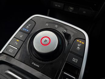 Kia Niro 64kWh 4+ (201 bhp) - KEYLESS ENTRY - LED - REVERSE CAM
