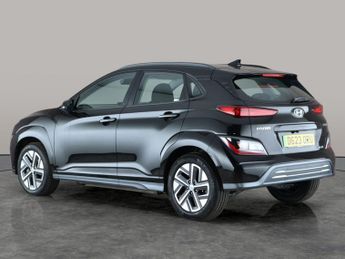 Hyundai Kona 39kWh SE Connect (10.5kW Charger) (136 ps) - LANE DEPARTURE  - B