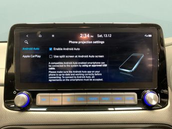 Hyundai Kona 39kWh SE Connect (10.5kW Charger) (136 ps) - LANE DEPARTURE  - B
