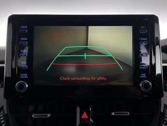 Toyota Corolla 1.8 VVT-h GPF Icon Tech Touring Sports CVT (122 ps) - REVERSE CA