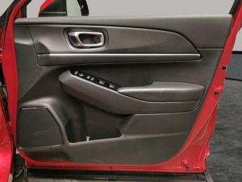 Honda HR-V 1.5 h i-MMD Advance CVT (131 ps) - HEATED STEERING - BLIND SPOT 