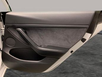 Tesla Model 3 (Dual Motor) Long Range 4WDE (346 ps) - PARK ASSIST - LED - REVE