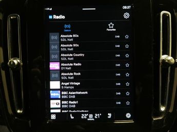 Volvo XC40 Recharge Twin 78kWh Plus AWD (408 ps) - LANE DEPARTURE  - BLUETO