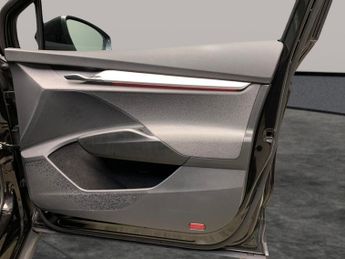 Skoda Enyaq 62kWh 60 (179 ps) - WIFI - BLUETOOTH - CRUISE