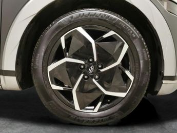 Hyundai Ioniq 5 58kWh Premium (170 ps) - BLIND SPOT ASSIST - LANE DEPARTURE  - B