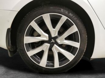 Tesla Model 3 Standard Range Plus RWD (241 bhp) - PARK ASSIST - LED - REVERSE 