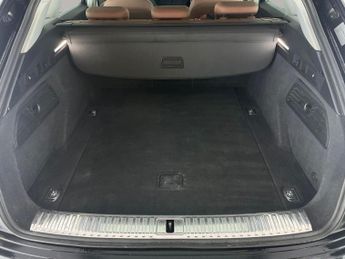 Audi e-tron 50 Technik quattro 71.2kWh (313 ps) - HEATED LEATHER