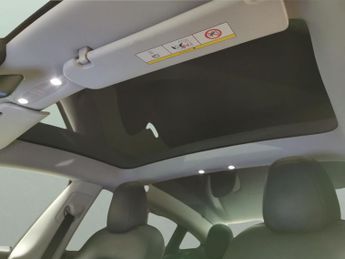 Tesla Model 3 Standard Range Plus RWD (241 bhp) - PARK ASSIST - LED - REVERSE 