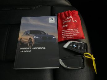 BMW iX3 80kWh Premier Edition Pro (286 ps) - PAN ROOF - GESTURE CONTROL 