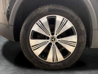 Mercedes-Benz EQA EQA 250 66.5kWh Sport (190 ps) - ADAPTIVE LIGHTS - HEATED LEATHE