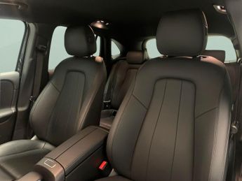 Mercedes-Benz EQA EQA 250 66.5kWh Sport (190 ps) - ADAPTIVE LIGHTS - HEATED LEATHE