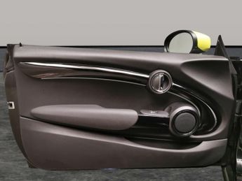 Mini Electric Hatch Cooper SE 32.6kWh Level 2 (184 ps) - LED - REVERSE CAM - NAV