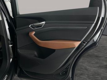 Audi e-tron 50 Technik quattro 71.2kWh (313 ps) - HEATED LEATHER