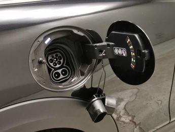 Mini Electric Hatch Cooper SE 32.6kWh Level 2 (184 ps) - LED - REVERSE CAM - NAV