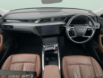 Audi e-tron 50 Technik quattro 71.2kWh (313 ps) - HEATED LEATHER