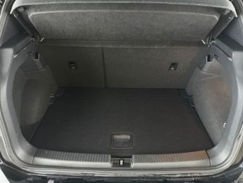 Volkswagen T-cross 1.0 TSI R-Line DSG (115 ps) - ACTIVE INFO DISPLAY - WIFI - LANE 