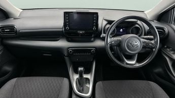 Toyota Yaris 1.5 VVT-h Design E-CVT (116 ps) - BLUETOOTH - AIR CON - DAB