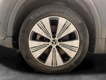 Mercedes-Benz EQA EQA 250 66.5kWh Sport (190 ps) - ADAPTIVE LIGHTS - HEATED LEATHE