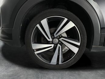 Volkswagen T-cross 1.0 TSI R-Line DSG (115 ps) - ACTIVE INFO DISPLAY - WIFI - LANE 