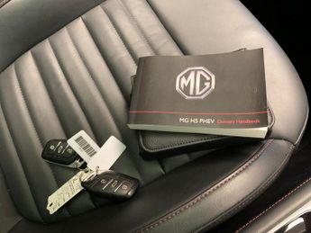 MG Mg Hs 1.5 T-GDI 16.6kWh Exclusive Plug-in (258 ps) - NAV - BLIND SPOT 