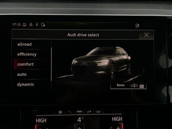 Audi e-tron 50 S line quattro 71.2kWh (11kW Charger) (313 ps) - REVERSE CAM