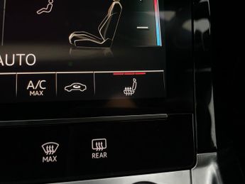 Audi e-tron 50 S line quattro 71.2kWh (11kW Charger) (313 ps) - REVERSE CAM