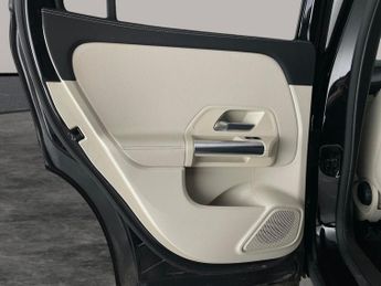 Mercedes-Benz EQA EQA 250 66.5kWh Sport (190 ps) - SELF PARK - LED - REVERSE CAM