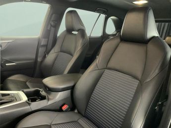 Toyota RAV4 2.5 VVT-h GPF Dynamic CVT (218 ps) - ACTIVE LANE ASSIST - KEYLES