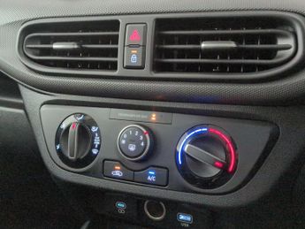 Hyundai i10 1.0 Advance (67 ps) - BLUETOOTH - CRUISE - AIR CON