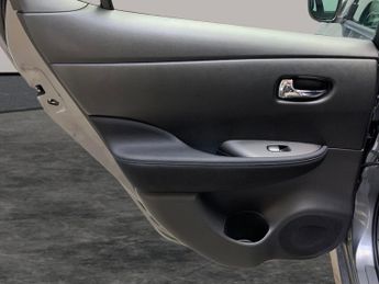 Nissan Leaf 110kW Acenta 39kWh [Tech Pack] - 360 CAM - LED - REVERSE CAM