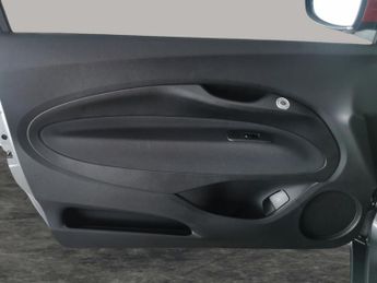 Fiat 500e 42kWh RED (118 ps) - DRIVING MODES - DIGITAL DASH - CLIMATE CONT