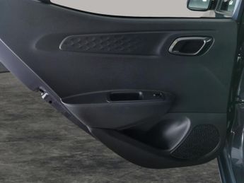 Hyundai i10 1.0 Advance (67 ps) - BLUETOOTH - CRUISE - AIR CON