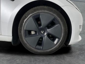 Tesla Model 3 (Dual Motor) Long Range 4WDE (346 ps) - PARK ASSIST - REVERSE CA