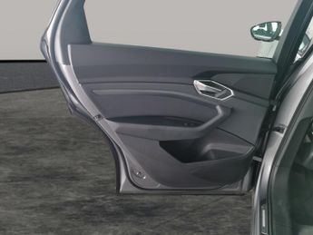 Audi e-tron 50 Technik quattro 71.2kWh (11kW Charger) (313 ps) - KEYLESS ENT