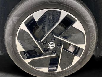 Volkswagen ID.3 Pro Performance 58kWh Family (204 ps) - BLUETOOTH - PARK SENSORS
