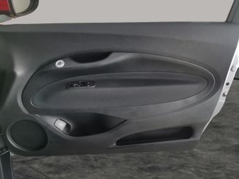 Fiat 500e 42kWh RED (118 ps) - DRIVING MODES - DIGITAL DASH - CLIMATE CONT