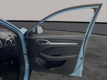 MG MG ZS 44.5kWh Exclusive (143 ps) - HEATED SEATS - NAV - BLIND SPOT ASS