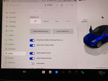 Tesla Model Y (Dual Motor) Long Range 4WDE (384 bhp) - HEATED STEERING