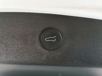 Tesla Model 3 Standard Range Plus RWD (241 bhp) - PARK ASSIST - LED - REVERSE 