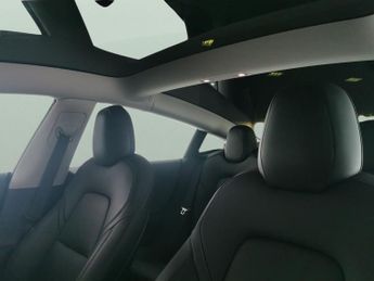 Tesla Model 3 Standard Range Plus RWD (241 bhp) - PARK ASSIST - LED - REVERSE 