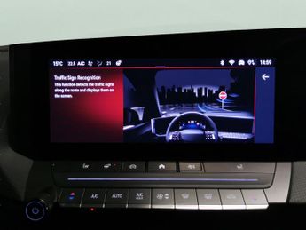 Vauxhall Astra 1.6 12.4kWh GS Plug-in (180 ps) - KEYLESS ENTRY - LED - NAV